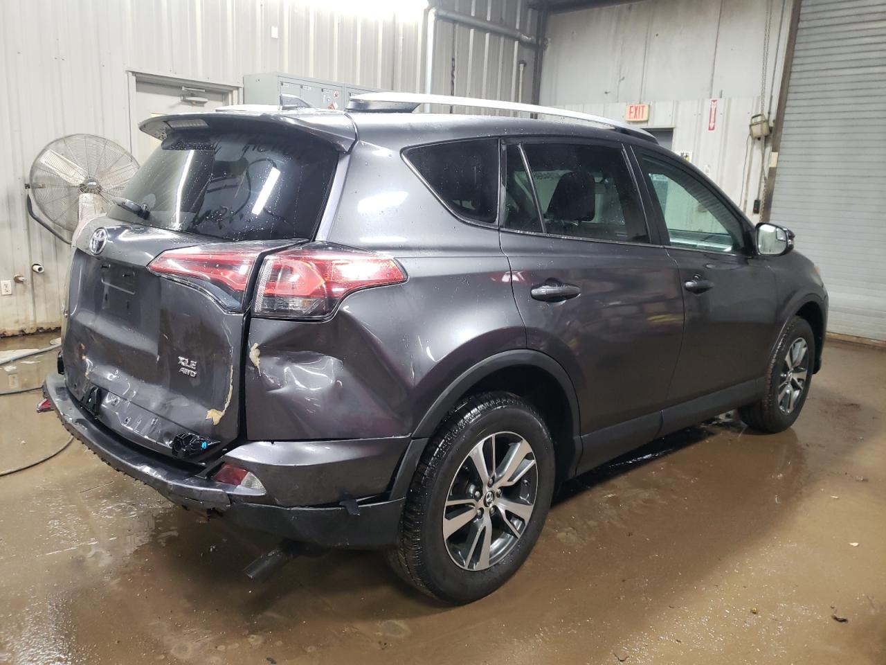 Photo 2 VIN: 2T3RFREV7GW419371 - TOYOTA RAV 4 