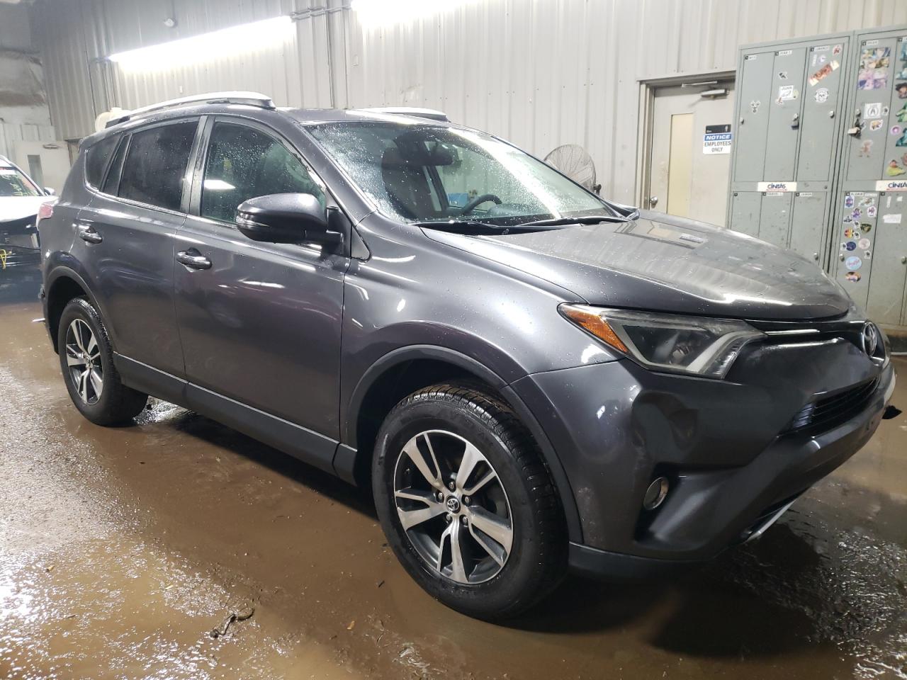 Photo 3 VIN: 2T3RFREV7GW419371 - TOYOTA RAV 4 