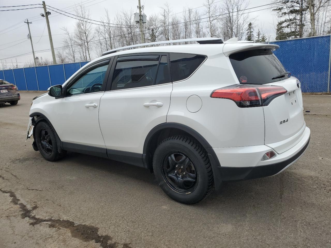 Photo 1 VIN: 2T3RFREV7GW425221 - TOYOTA RAV 4 