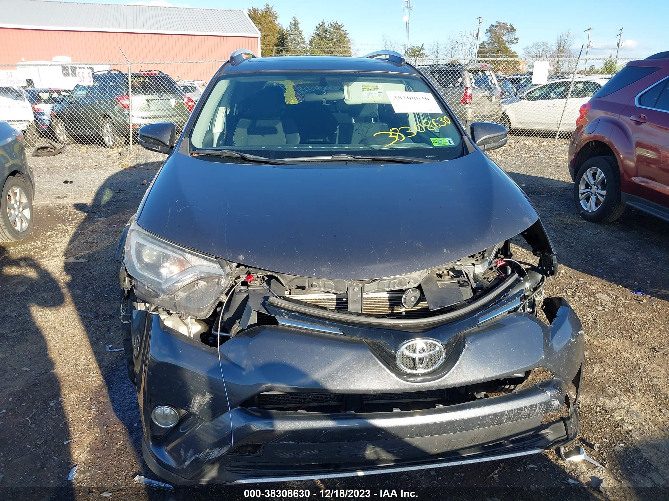 Photo 12 VIN: 2T3RFREV7GW465962 - TOYOTA RAV 4 