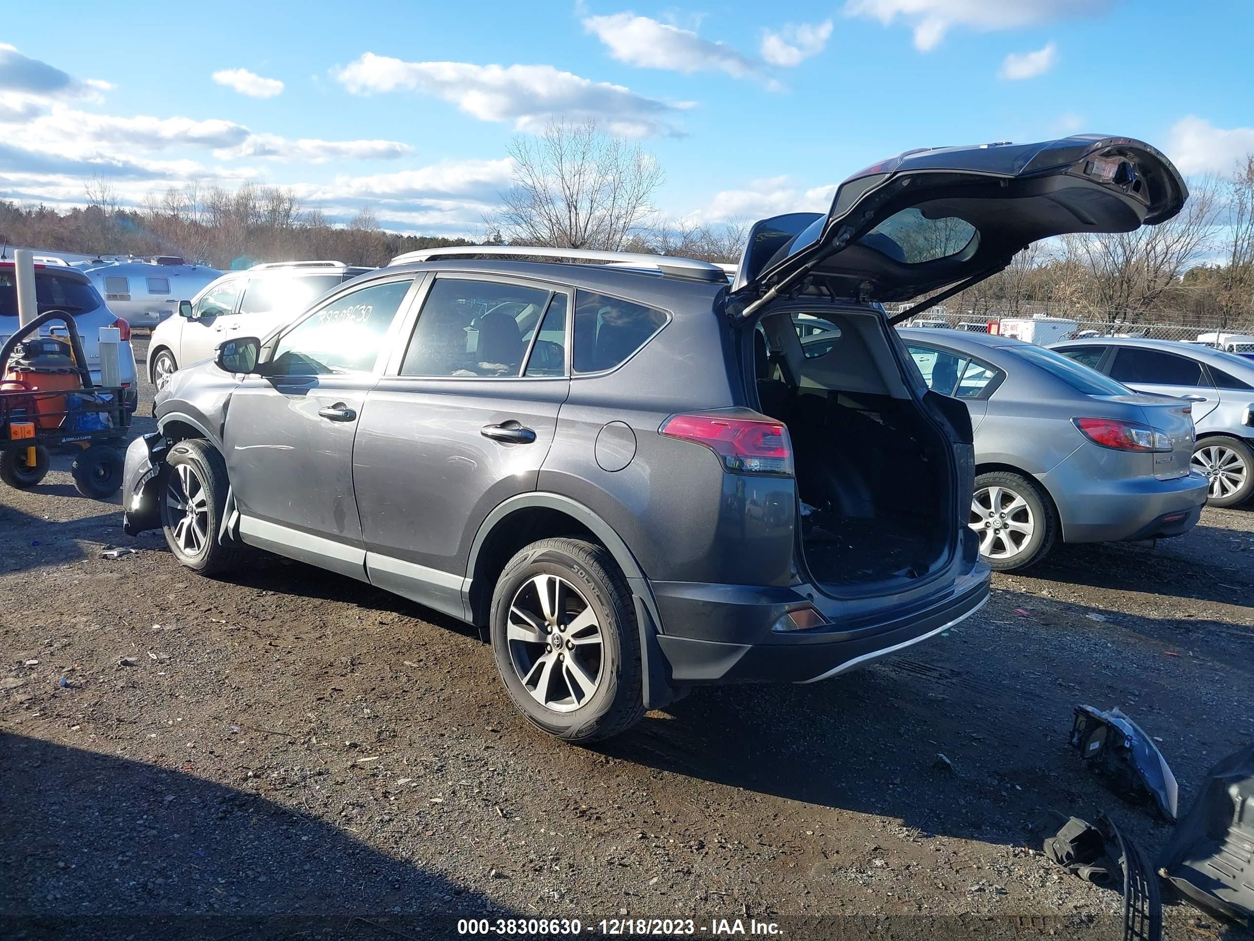 Photo 2 VIN: 2T3RFREV7GW465962 - TOYOTA RAV 4 