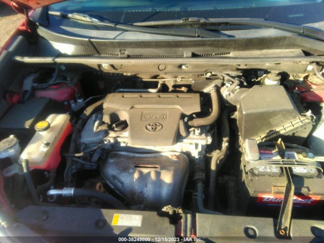 Photo 9 VIN: 2T3RFREV7HW555615 - TOYOTA RAV4 