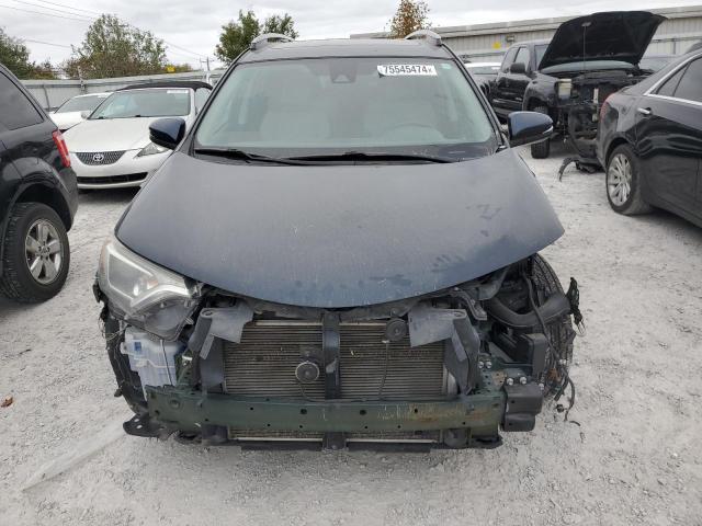 Photo 4 VIN: 2T3RFREV7HW564203 - TOYOTA RAV4 XLE 