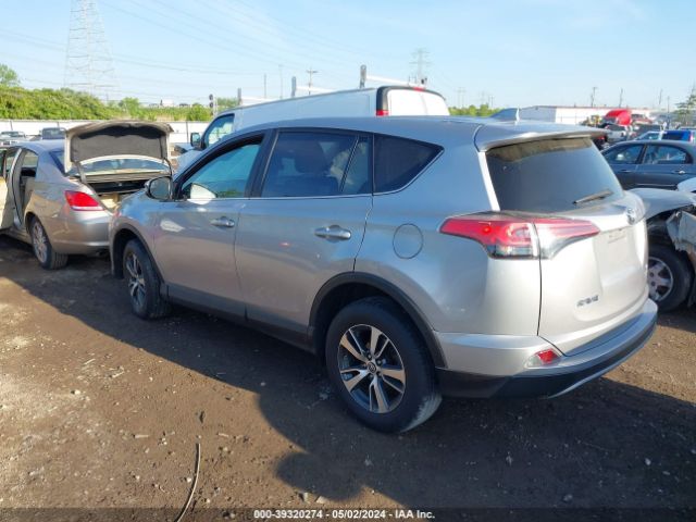 Photo 2 VIN: 2T3RFREV7JW749633 - TOYOTA RAV4 