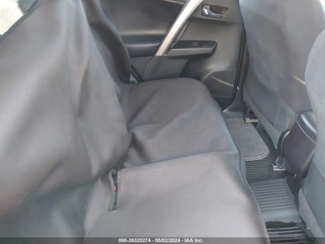 Photo 7 VIN: 2T3RFREV7JW749633 - TOYOTA RAV4 