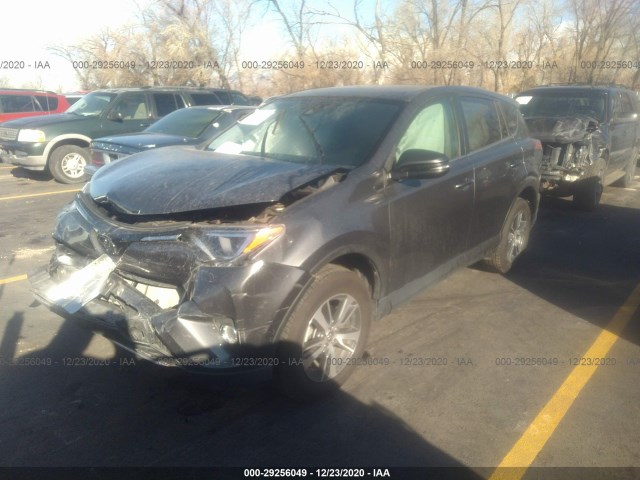 Photo 1 VIN: 2T3RFREV7JW796886 - TOYOTA RAV4 