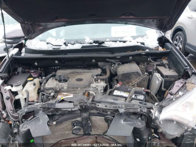 Photo 9 VIN: 2T3RFREV7JW803271 - TOYOTA RAV4 