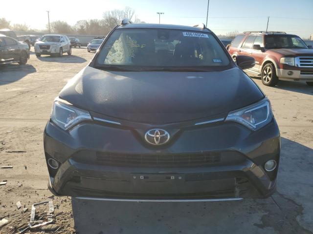 Photo 4 VIN: 2T3RFREV7JW810947 - TOYOTA RAV4 