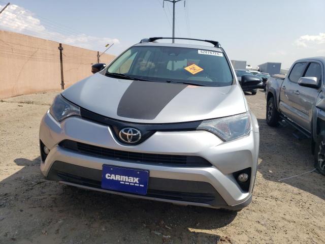 Photo 4 VIN: 2T3RFREV7JW833886 - TOYOTA RAV4 ADVEN 