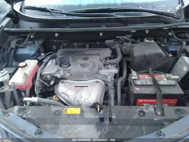 Photo 9 VIN: 2T3RFREV8DW047485 - TOYOTA RAV4 