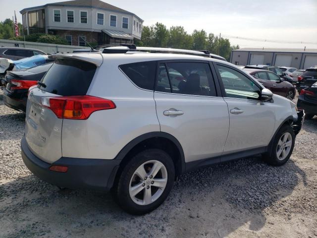 Photo 2 VIN: 2T3RFREV8DW062844 - TOYOTA RAV4 XLE 