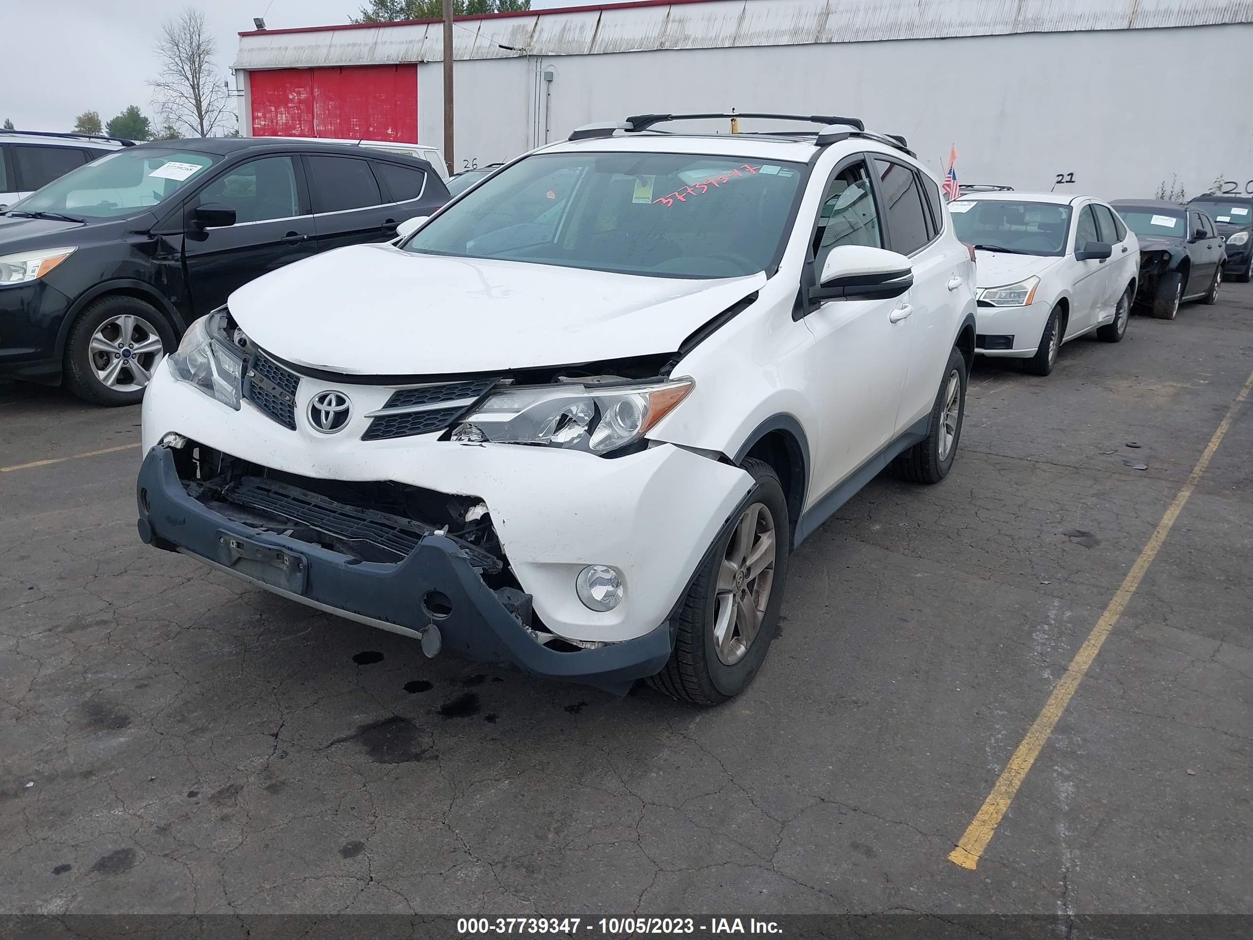 Photo 1 VIN: 2T3RFREV8DW118765 - TOYOTA RAV 4 