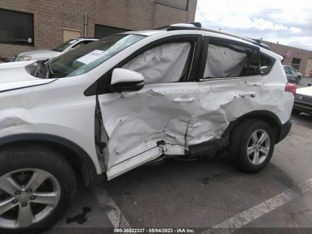 Photo 5 VIN: 2T3RFREV8EW129105 - TOYOTA RAV4 