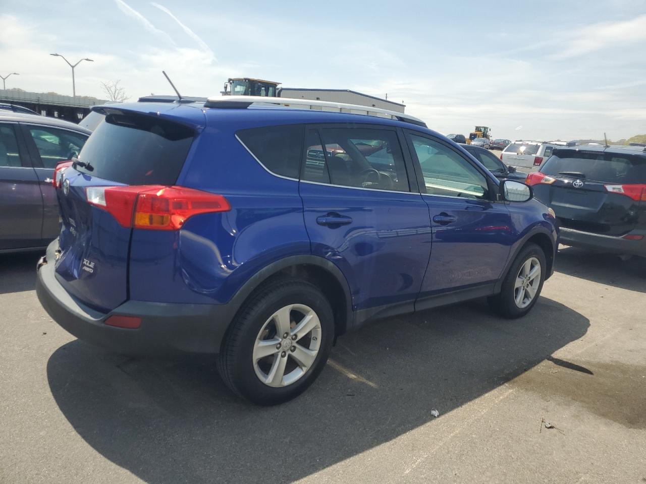 Photo 2 VIN: 2T3RFREV8EW169006 - TOYOTA RAV 4 