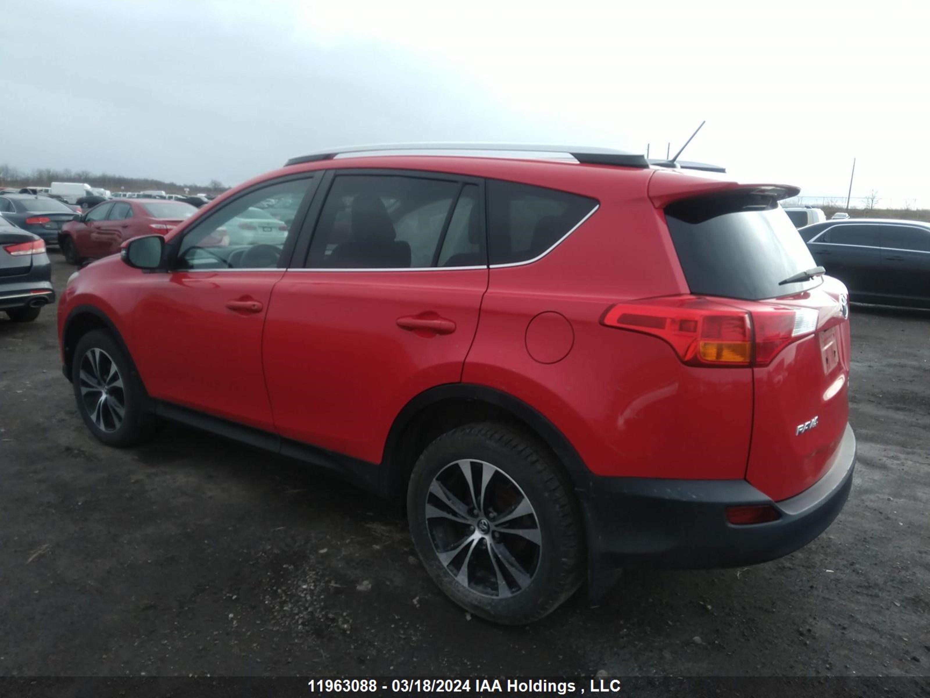 Photo 2 VIN: 2T3RFREV8FW266269 - TOYOTA RAV 4 