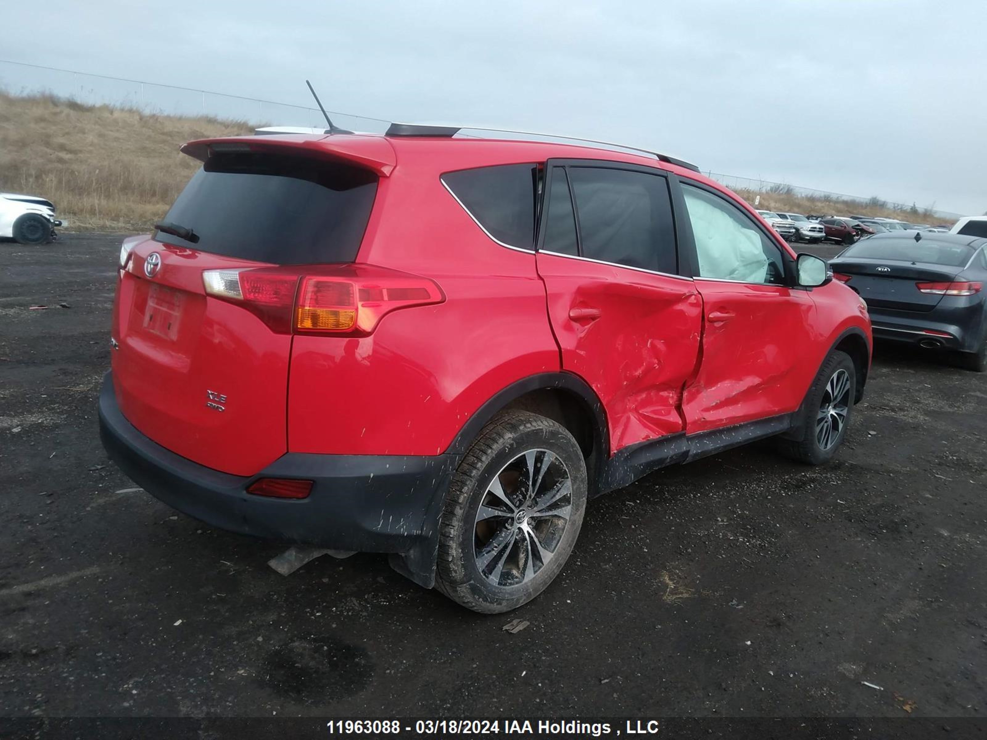 Photo 3 VIN: 2T3RFREV8FW266269 - TOYOTA RAV 4 