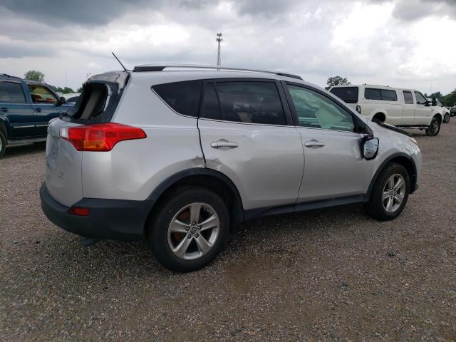 Photo 2 VIN: 2T3RFREV8FW285999 - TOYOTA RAV4 XLE 