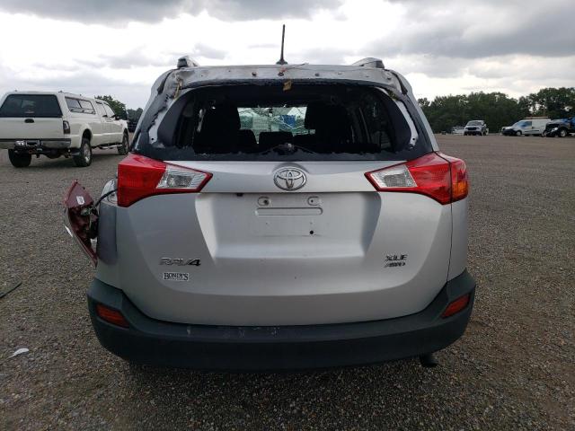 Photo 5 VIN: 2T3RFREV8FW285999 - TOYOTA RAV4 XLE 