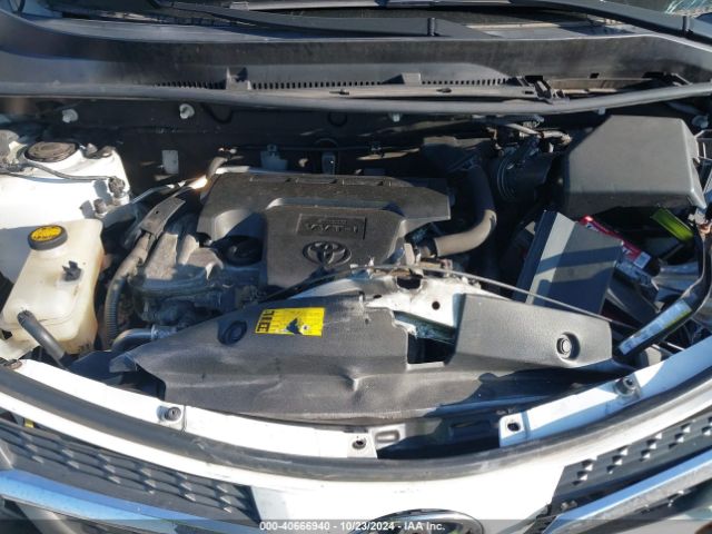 Photo 9 VIN: 2T3RFREV8FW315762 - TOYOTA RAV4 