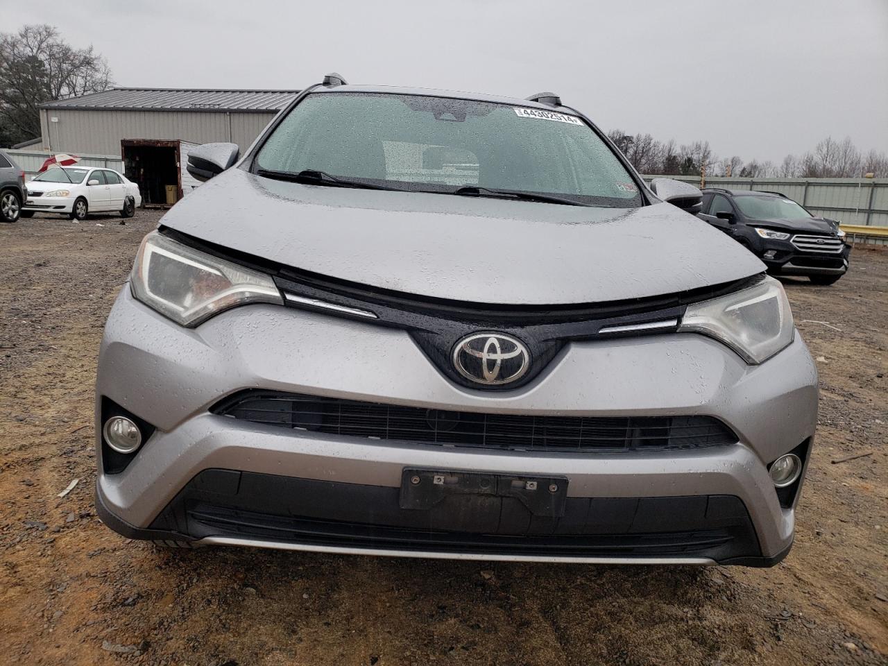 Photo 4 VIN: 2T3RFREV8HW613831 - TOYOTA RAV 4 