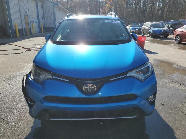 Photo 4 VIN: 2T3RFREV8HW627308 - TOYOTA RAV4 XLE 