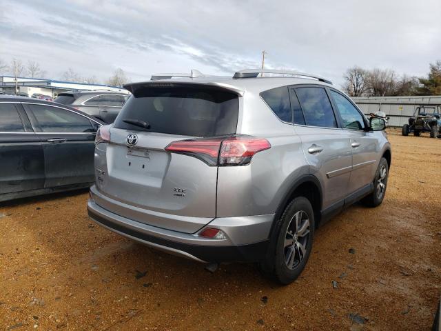 Photo 2 VIN: 2T3RFREV8HW637479 - TOYOTA RAV4 XLE 