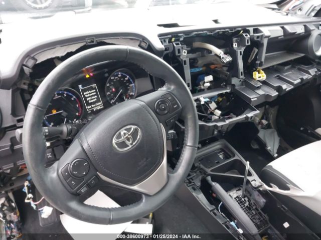 Photo 5 VIN: 2T3RFREV8HW649454 - TOYOTA RAV4 