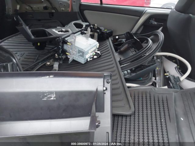 Photo 7 VIN: 2T3RFREV8HW649454 - TOYOTA RAV4 