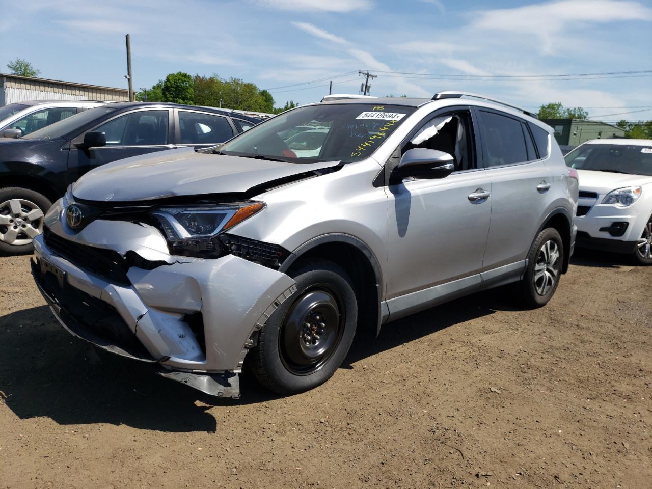 Photo 0 VIN: 2T3RFREV8JW712963 - TOYOTA RAV 4 