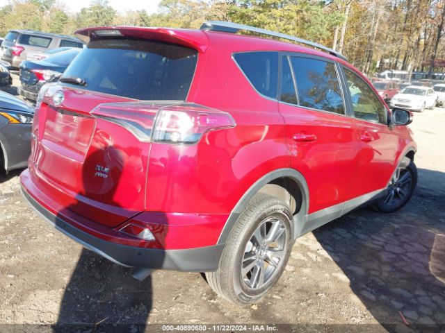 Photo 3 VIN: 2T3RFREV8JW721758 - TOYOTA RAV4 