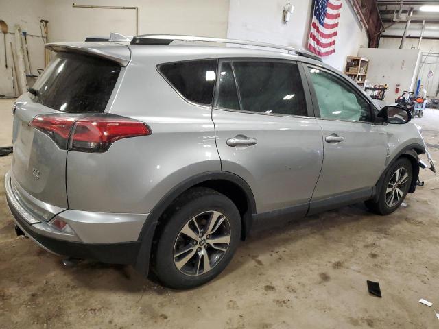 Photo 2 VIN: 2T3RFREV8JW761886 - TOYOTA RAV4 