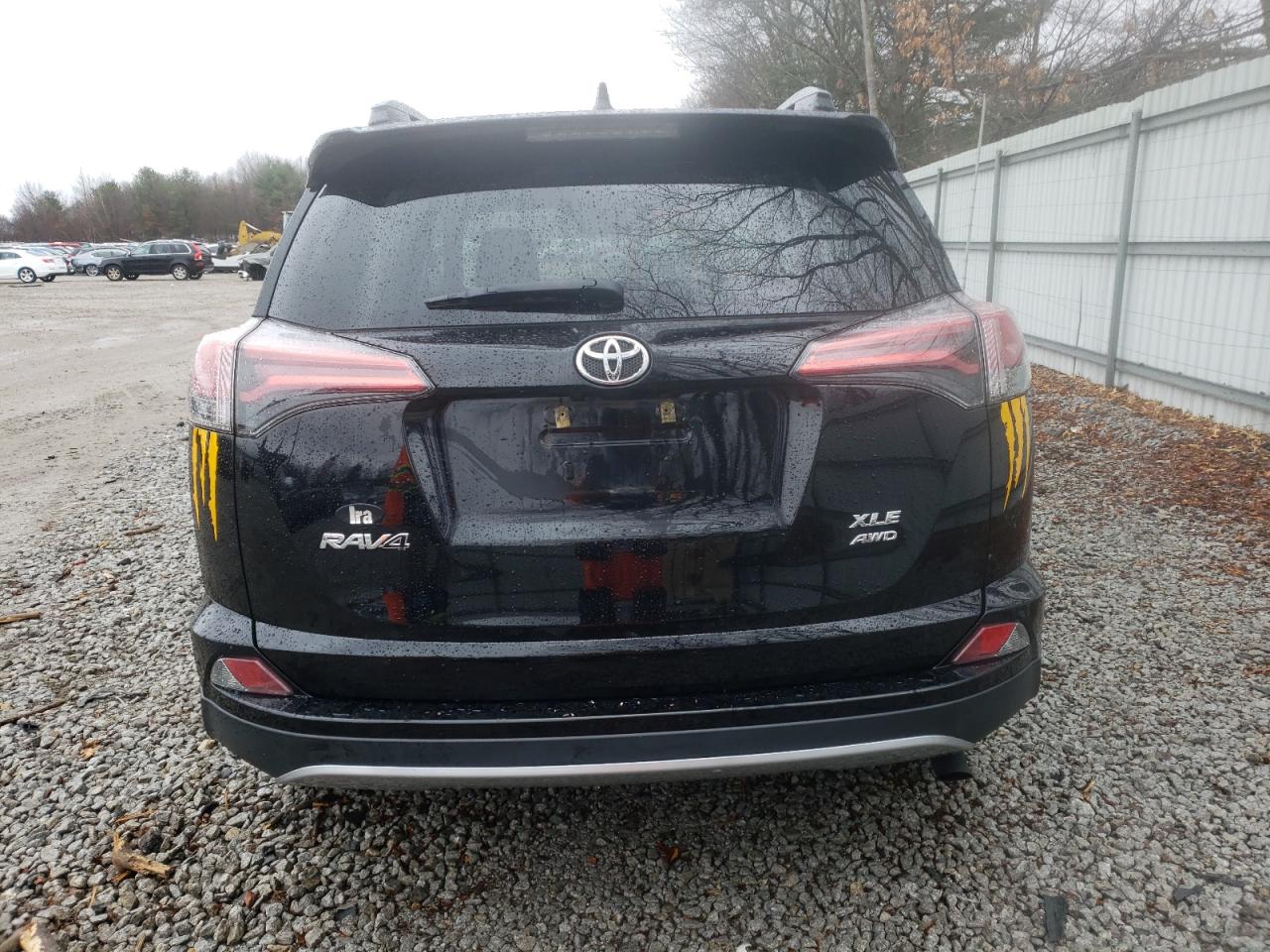 Photo 5 VIN: 2T3RFREV8JW787047 - TOYOTA RAV 4 