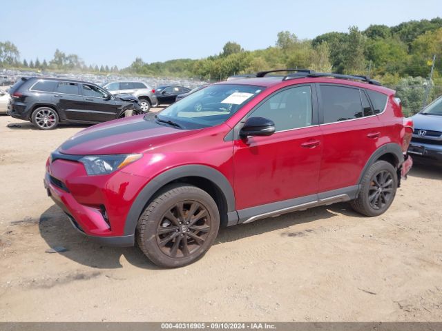 Photo 1 VIN: 2T3RFREV8JW798422 - TOYOTA RAV4 