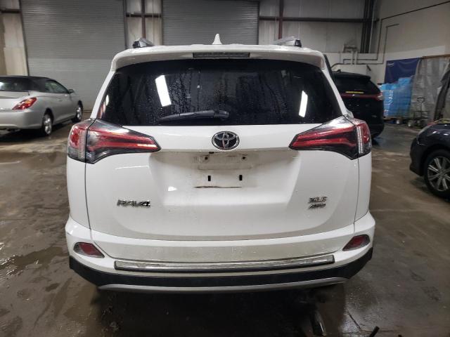 Photo 5 VIN: 2T3RFREV8JW810732 - TOYOTA RAV4 ADVEN 