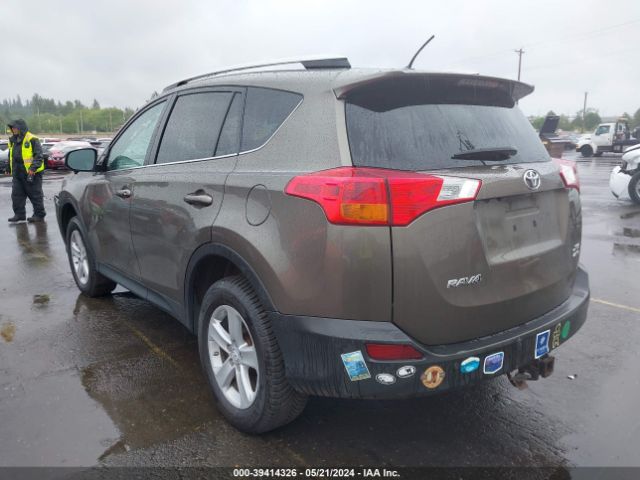 Photo 2 VIN: 2T3RFREV9EW136841 - TOYOTA RAV4 