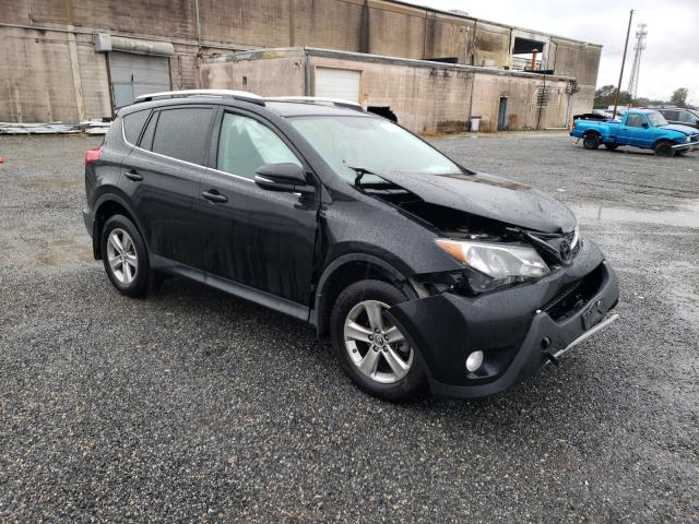 Photo 0 VIN: 2T3RFREV9FW300185 - TOYOTA RAV4 XLE 