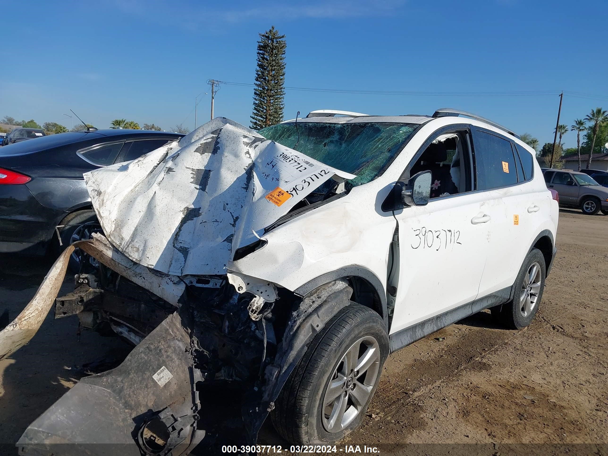 Photo 13 VIN: 2T3RFREV9FW341643 - TOYOTA RAV 4 