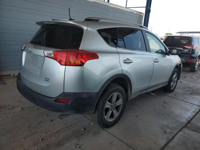 Photo 2 VIN: 2T3RFREV9FW343652 - TOYOTA RAV4 