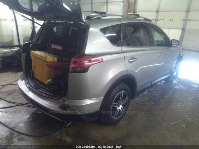 Photo 3 VIN: 2T3RFREV9HW625812 - TOYOTA RAV4 