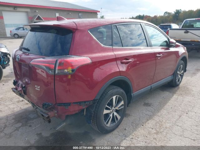 Photo 3 VIN: 2T3RFREV9JW739279 - TOYOTA RAV4 