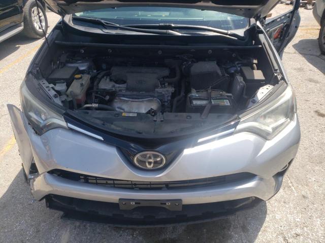 Photo 11 VIN: 2T3RFREV9JW835798 - TOYOTA RAV4 ADVEN 