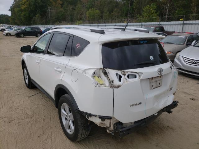 Photo 2 VIN: 2T3RFREVXDW007554 - TOYOTA RAV4 XLE 