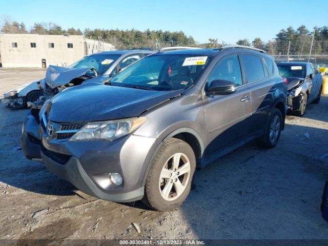 Photo 1 VIN: 2T3RFREVXDW034706 - TOYOTA RAV4 