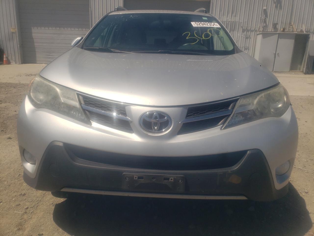 Photo 4 VIN: 2T3RFREVXDW052655 - TOYOTA RAV 4 