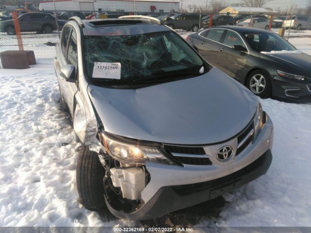 Photo 5 VIN: 2T3RFREVXEW141613 - TOYOTA RAV4 