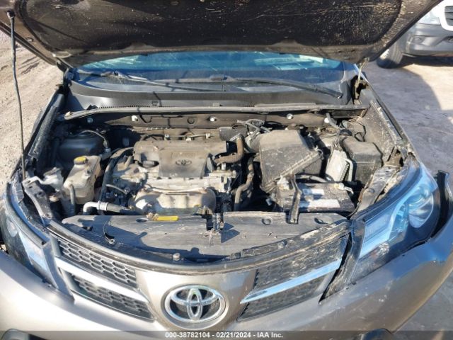 Photo 9 VIN: 2T3RFREVXEW143958 - TOYOTA RAV4 