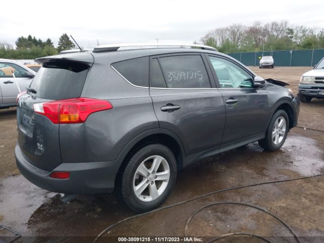 Photo 3 VIN: 2T3RFREVXEW150795 - TOYOTA RAV4 