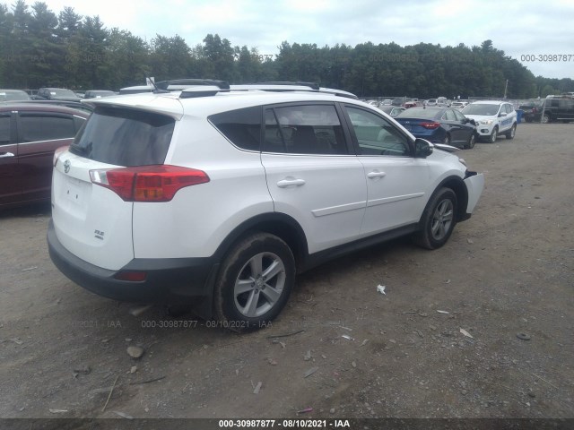 Photo 3 VIN: 2T3RFREVXEW151798 - TOYOTA RAV4 