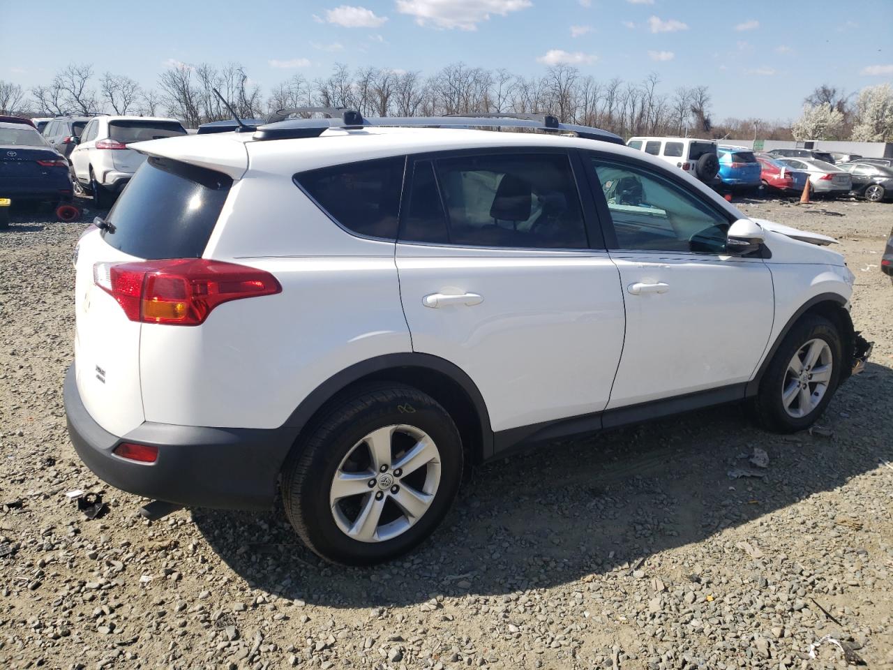 Photo 2 VIN: 2T3RFREVXEW166964 - TOYOTA RAV 4 