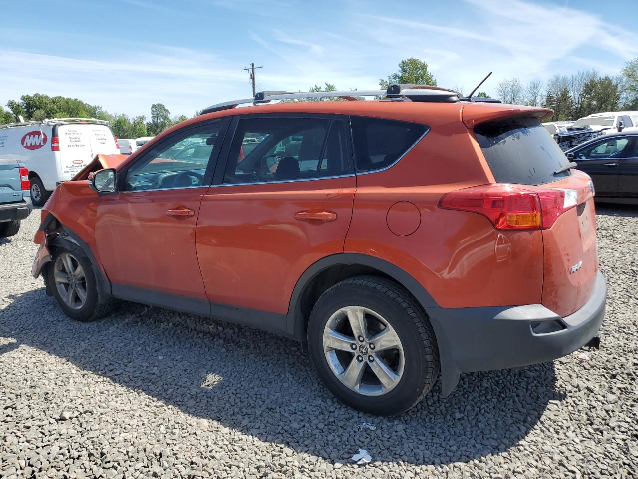 Photo 1 VIN: 2T3RFREVXFW242832 - TOYOTA RAV 4 